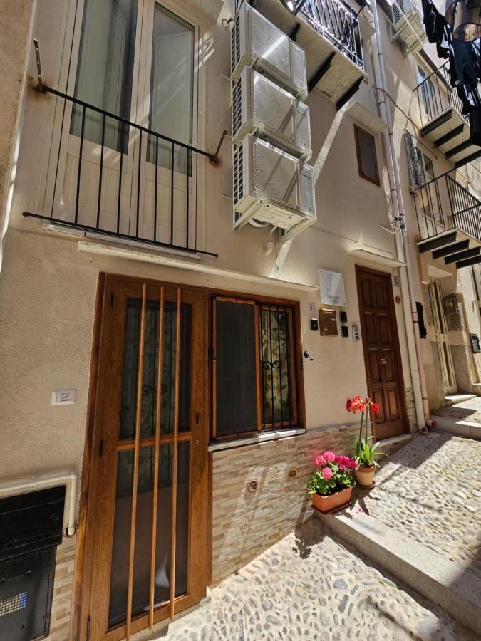 Zaffiro'S House Hotel Cefalu Luaran gambar